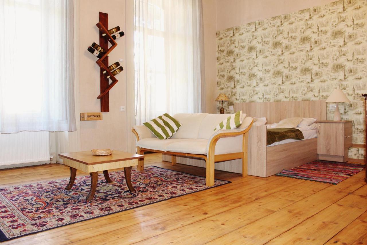 Solo Room Apartment 트빌리시 외부 사진
